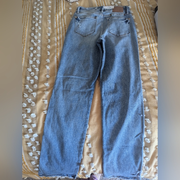 🆕Judy Blue🩵💙"Boyfriend" Jean - Picture 6 of 8